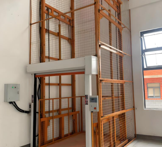 钦州升降货梯是特种设备码